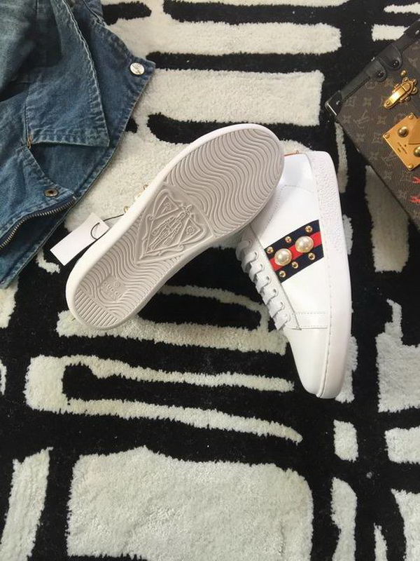 Gucci Low Help Shoes Lovers--001